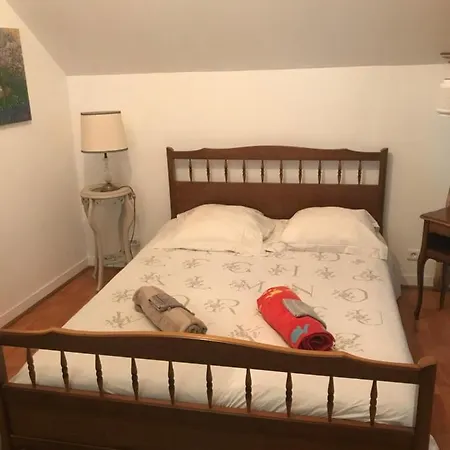 Appartement Reveil Aux Chants Des Oiseaux Asse-le-Riboul